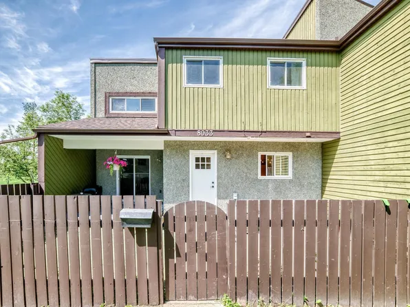 8033 27th Ave NW, Edmonton, AB T6K 3C9