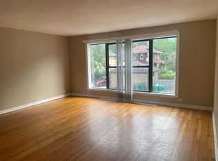3223 S Harlem Ave APT 4, Berwyn, IL 60402
