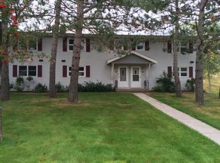 828 Hamilton Dr, Duluth, MN 55811