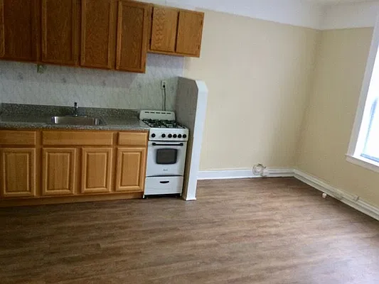 Rented by G2 Realty Group LLC | media 5