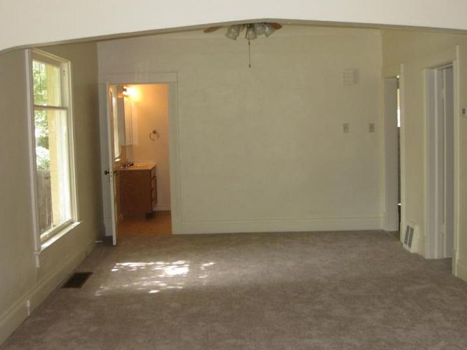 2nd image of 1685 S Ogden St
