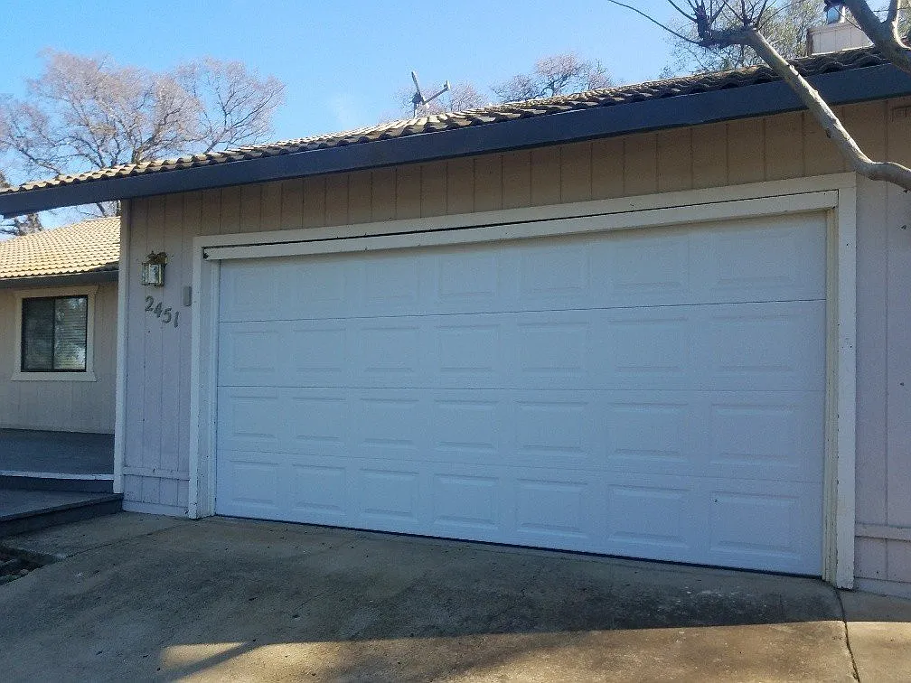 Building Photo - 2451 Sandpiper Way