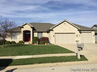 6421 Winterberry Ln, Springfield, IL 62712