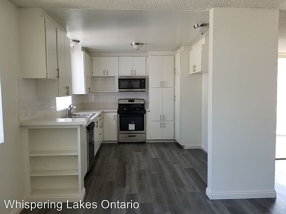 4th image of 2908 S Whispering Lakes Ln APT 9