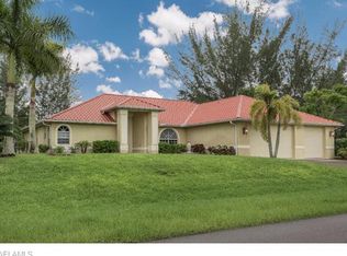 2019 SW 15th Pl, Cape Coral, FL 33991