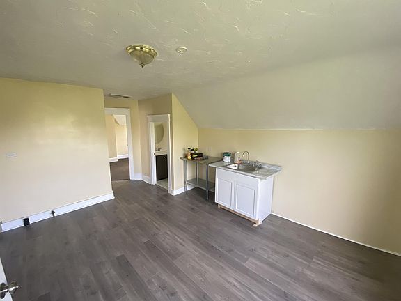 3rd image of 10205 Ostend Ave #3