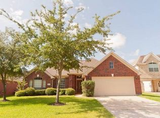 10222 Tallowbend Ct, Houston, TX 77064