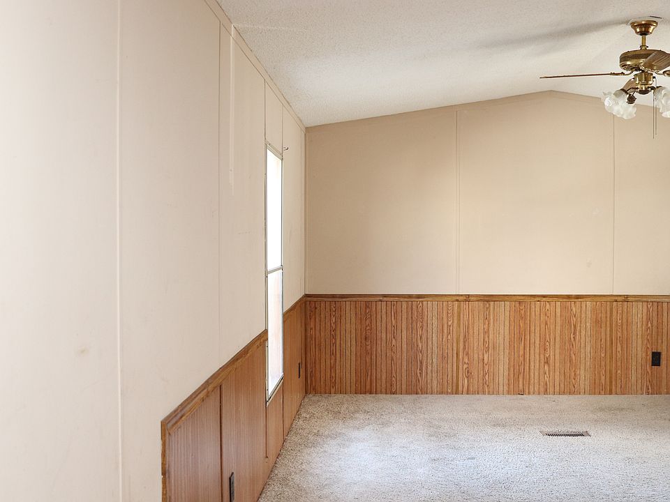 2nd image of 4714 San Diego Dr