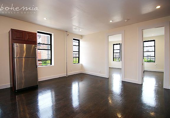3rd image of 100 W 143rd St APT 19