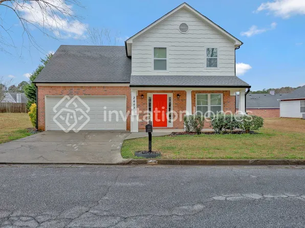 2449 Raven Cir, Lithonia, GA 30058