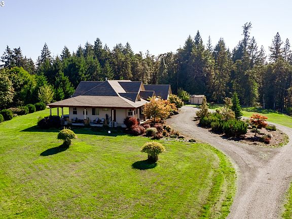 2nd image of 85343 N Hideaway Hills Rd