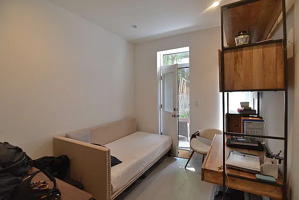 Rented by Hagstrom Management Inc | media 13