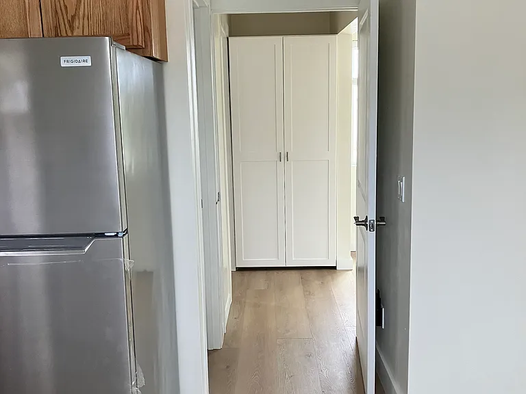 303 Durian St #2 — Photo 10