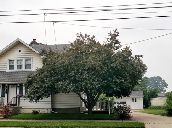 3220 Ellsworth Ave, Erie, PA 16508