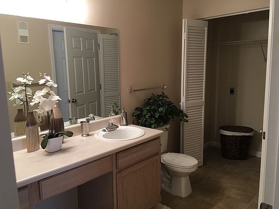 3rd image of 8715 Hopemont Way APT 423