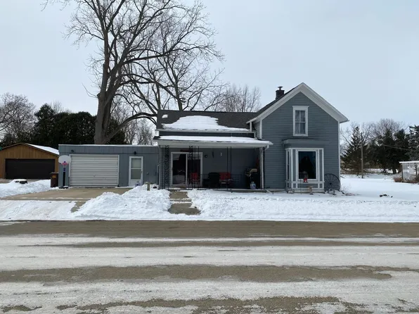 306 S Linn St, Shannon, IL 61078