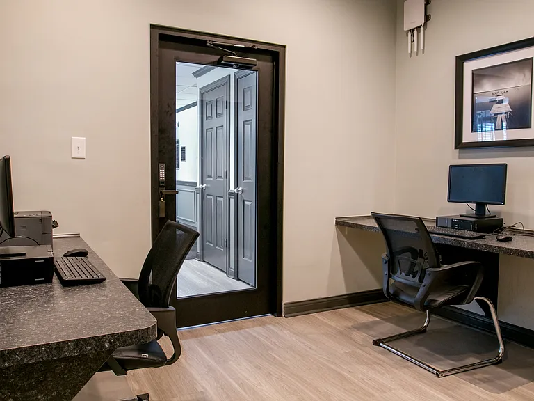 Gettysburg Square Apartments business office
