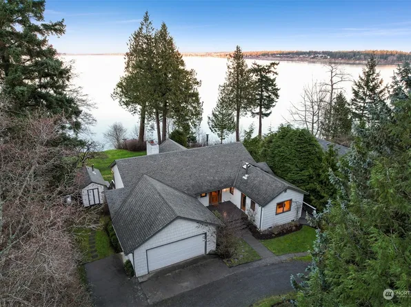 2654 N Nugent Road, Lummi Island, WA 98262