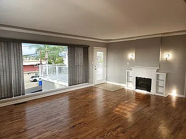 5th image of 8033 Fairview Ave #1