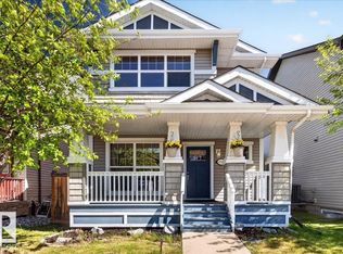 1530 Chapman Way SW, Edmonton, AB T6W 0Z1