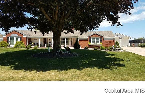 1st image of 251 Circle Dr