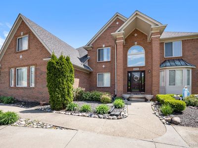 55796 Caesars Dr, Shelby Township, MI, 48315