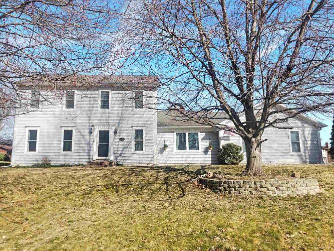 1st image of 17919 Dorset Dr