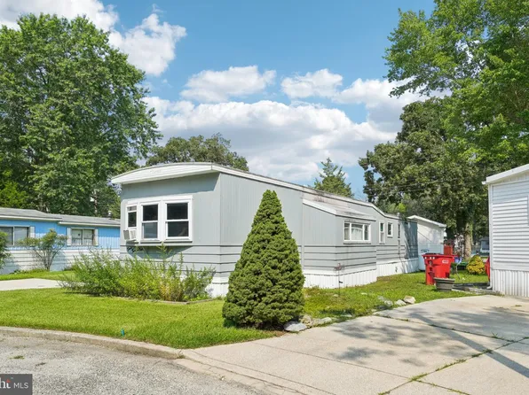 2528 Tilton Rd Trlr 421, Egg Harbor Township, NJ 08234