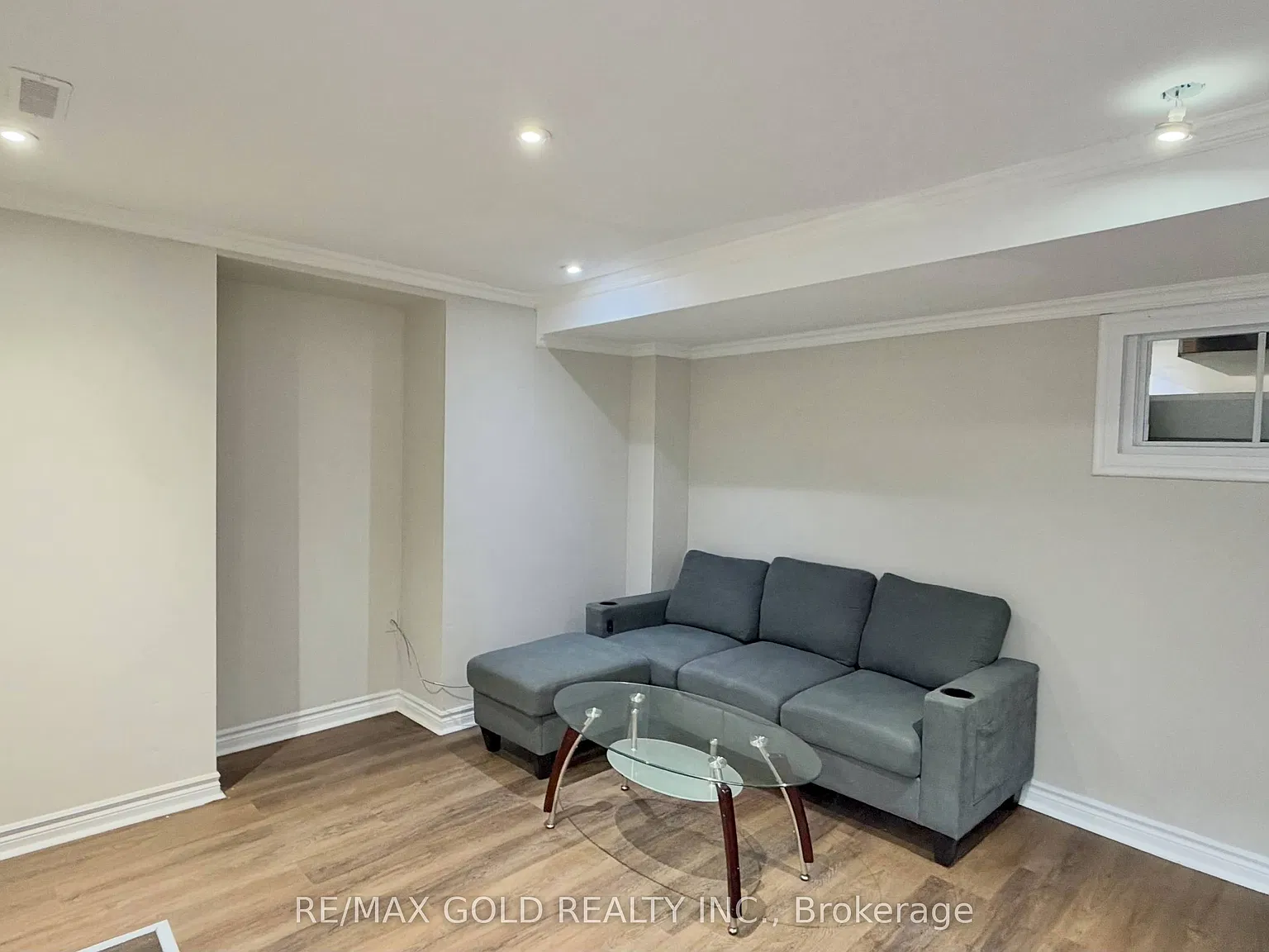 2 bed, $1,699 — Photo 4