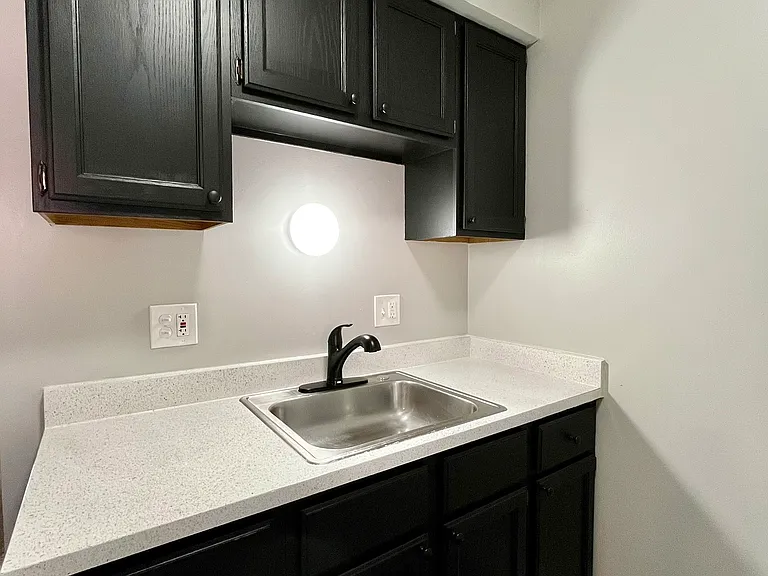 4415 Oakwood Blvd #2 — Photo 5