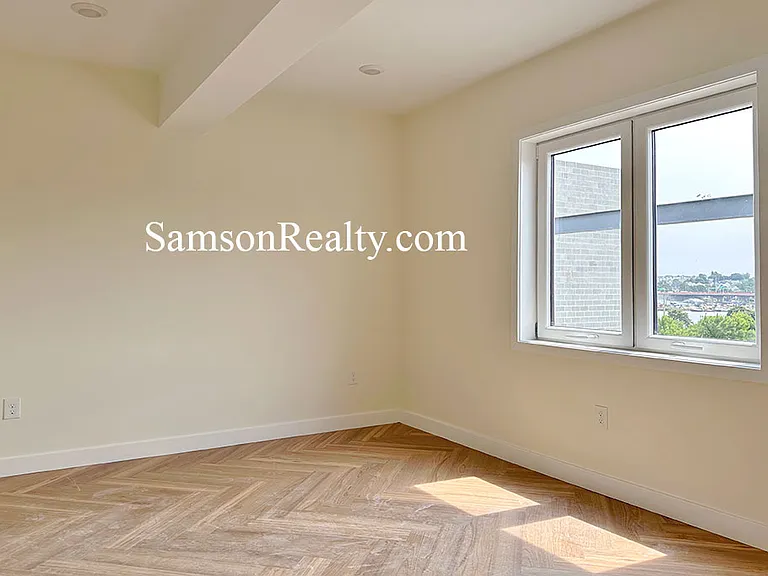 155 Gano St #402 — Photo 5