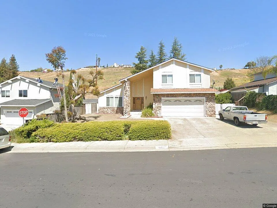 2087 Lupine Rd photo 1