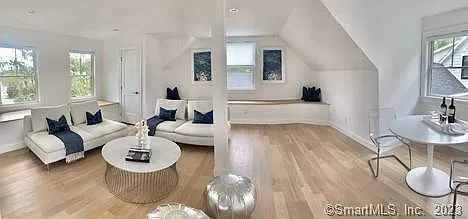 70 Seminary St #1 — Photo 20