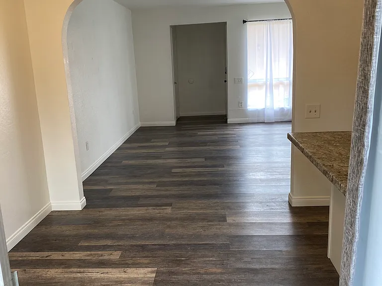 428 W Kelly Ave #B — Photo 10