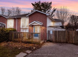 2 Fairbairn Ct S, Clarington, ON L1C 4K9