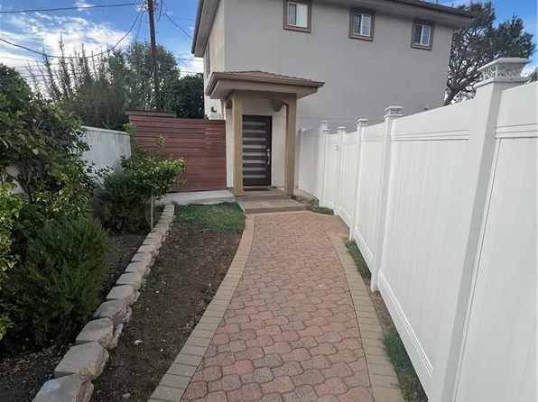8111 Broadleaf Ave, Panorama City, CA 91402