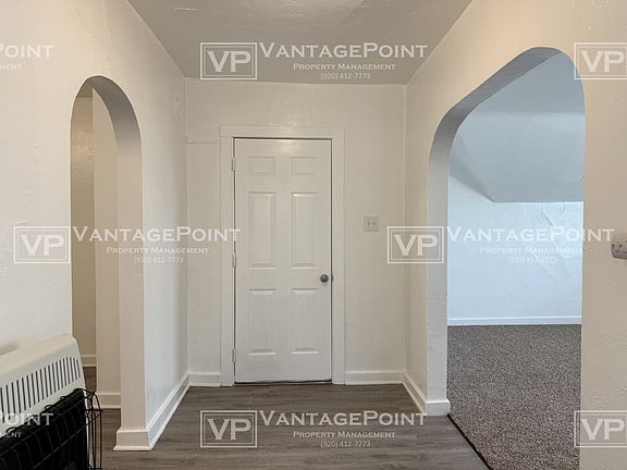 2nd image of 822 1/2 N Irwin Ave