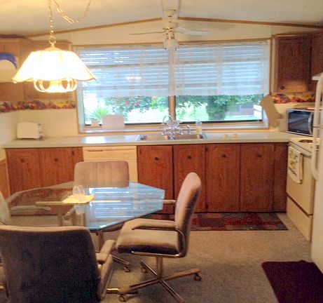 4th image of 9 Lakeview Dr