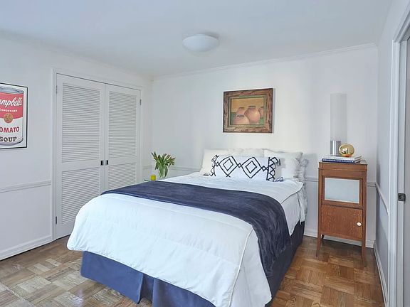 4th image of 15 W 72nd St APT 12G