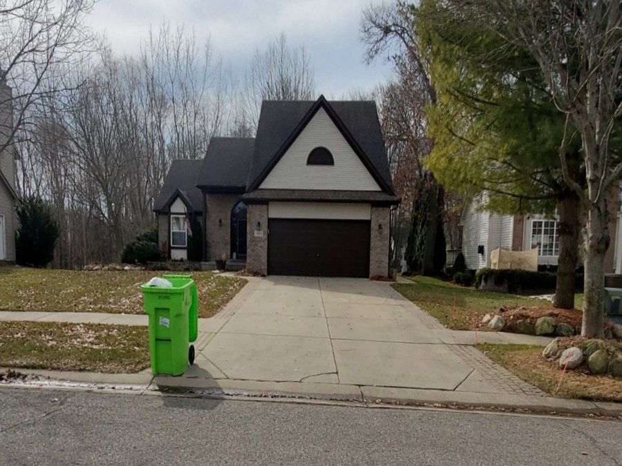 1st image of 7461 Pineland Ct