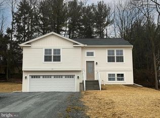 197 Echo Dr, Chambersburg, PA 17202