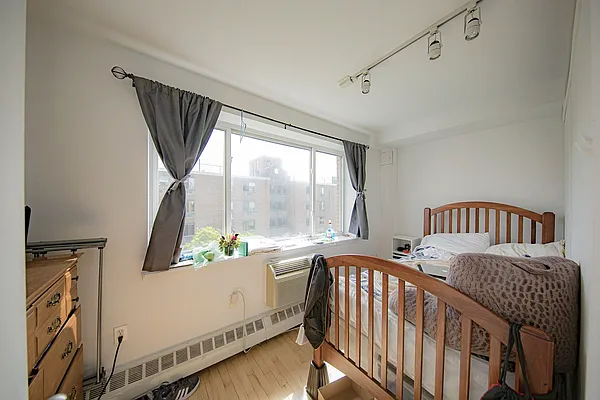 Rented by The Downtown LLC | media 48