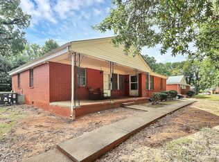 3227 Minnesota Rd, Charlotte, NC 28208