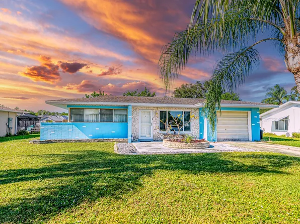 246 NE Mainsail Street, Port St Lucie, FL 34983