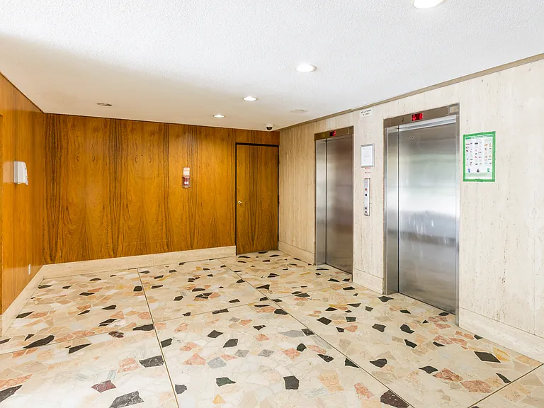 53 Warrender Ave #1 BD — Photo 10
