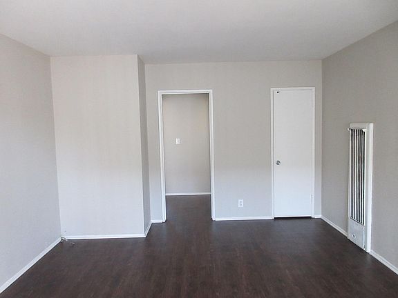 2nd image of 440 Orange Ave
