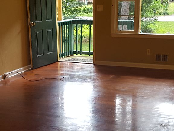 2nd image of 3510 Ponderosa Ln