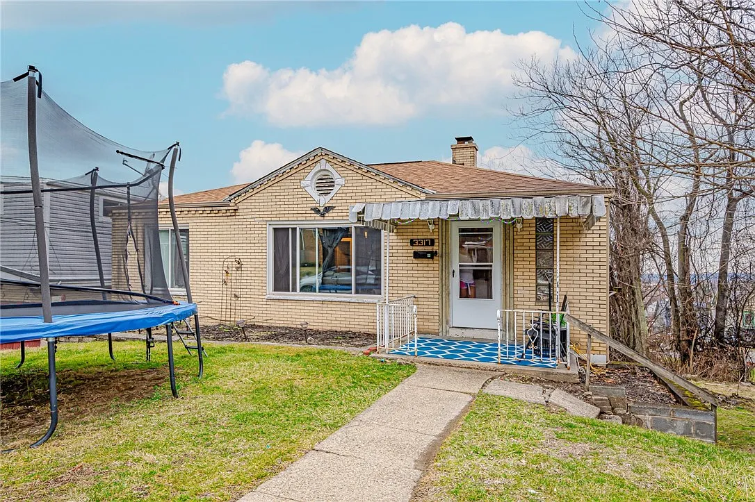 3317 Lincoln Ave photo 1