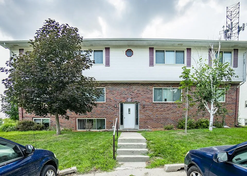 1800 Wayne St #2