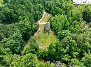 176 Forest River Ln, Thurmond, NC 28685